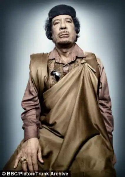 Il tirannico Muammar Gheddafi 