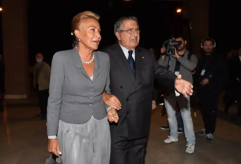 carlo de benedetti con la moglie silvia monti cornacchia