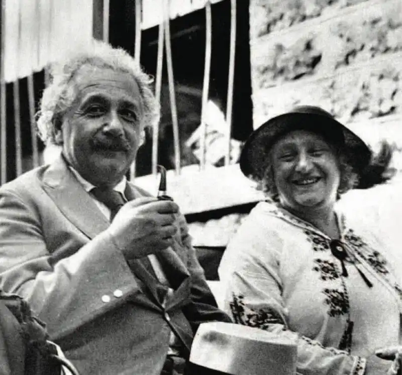 EINSTEIN SECONDA MOGLIE