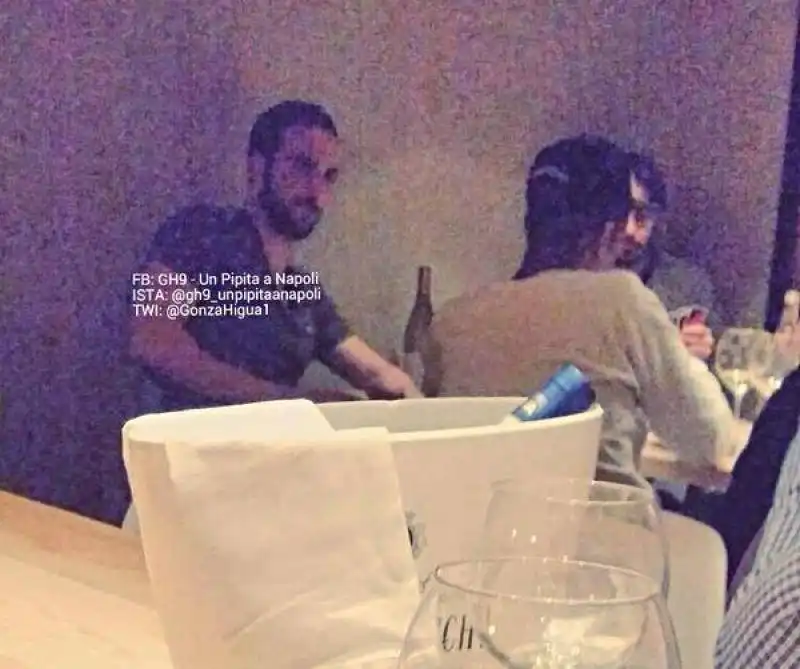 HIGUAIN AL RISTORANTE