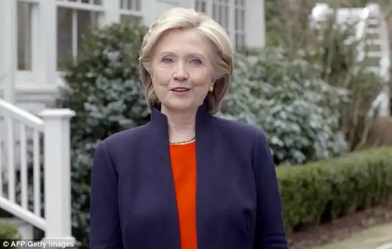 hillary clinton nel video in cui annuncia la sua candidatura