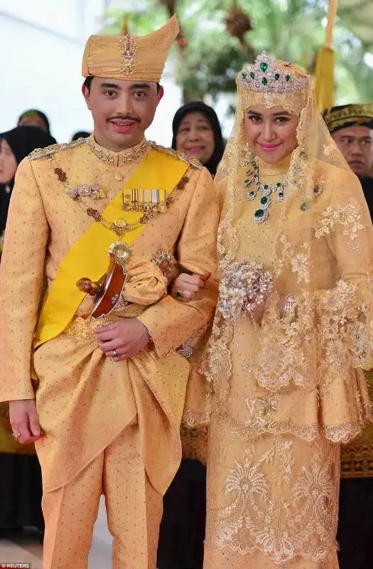 il princie abdul e la sposa dayangku