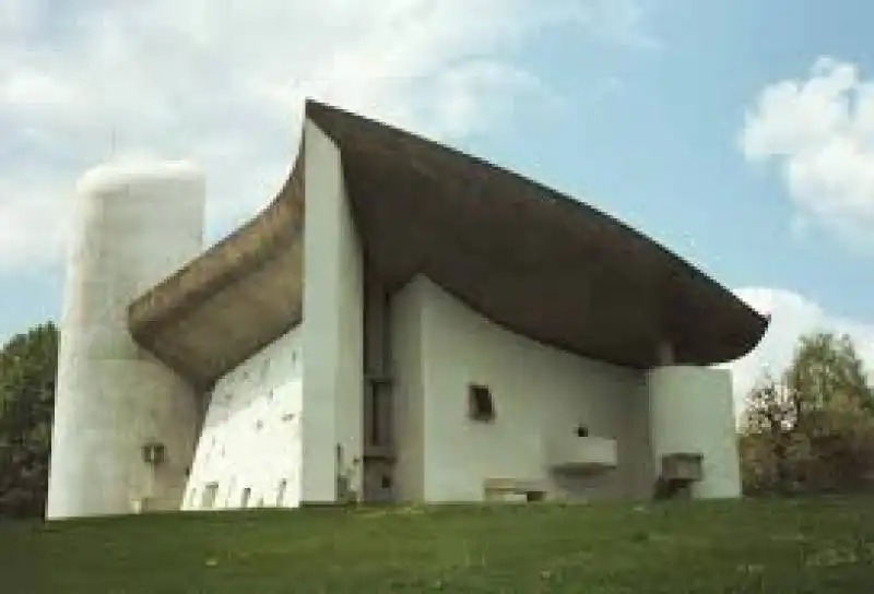 LE CORBUSIER 