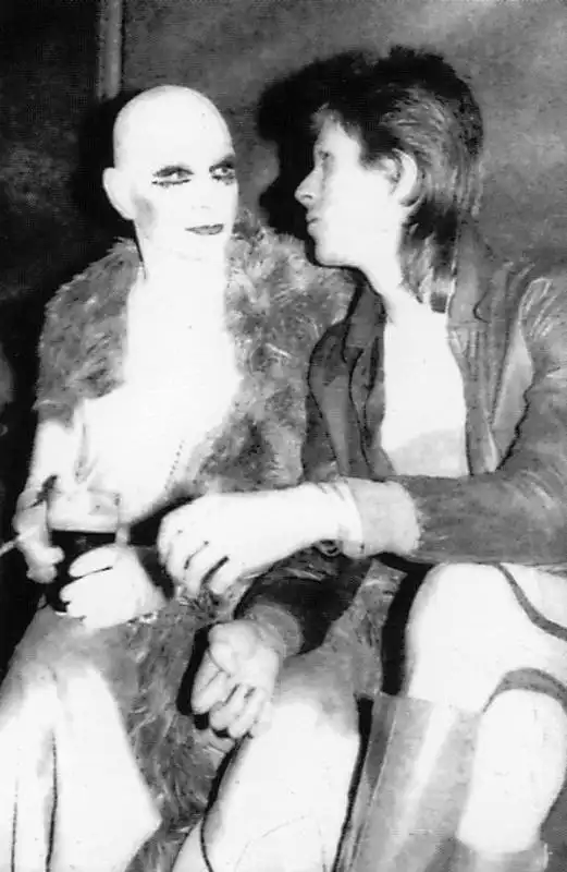 LINDSAY KEMP BOWIE