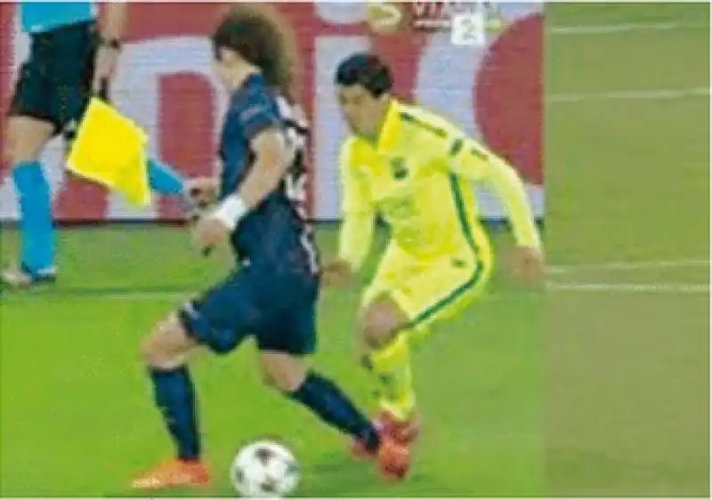 luis suarez tunnel a david luiz