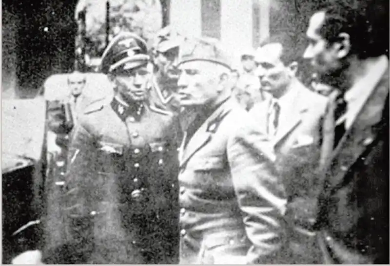 MUSSOLINI ARRESTO