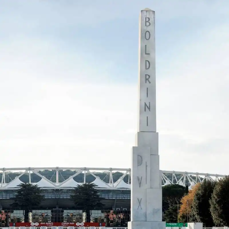 OBELISCO MUSSOLINI BOLDRINI FORO ITALICO