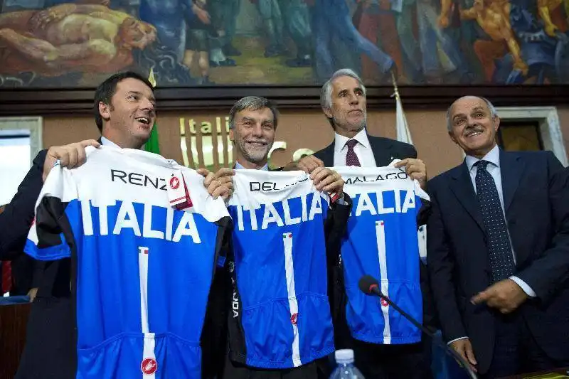 renzi e la presentazione dei mondiali di ciclismo a firenze