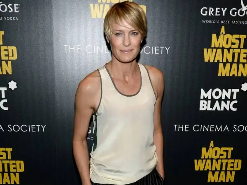 robin  wright