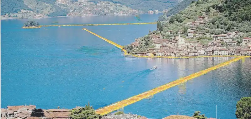 CHRISTO LAGO ISEO