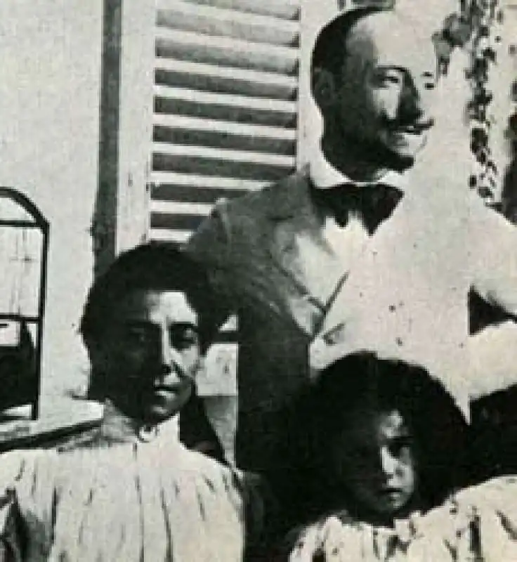 D'ANNUNZIO CON LA FIGLIA RENATA