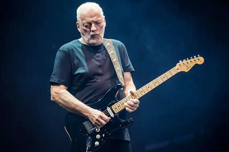 DAVID GILMOUR 