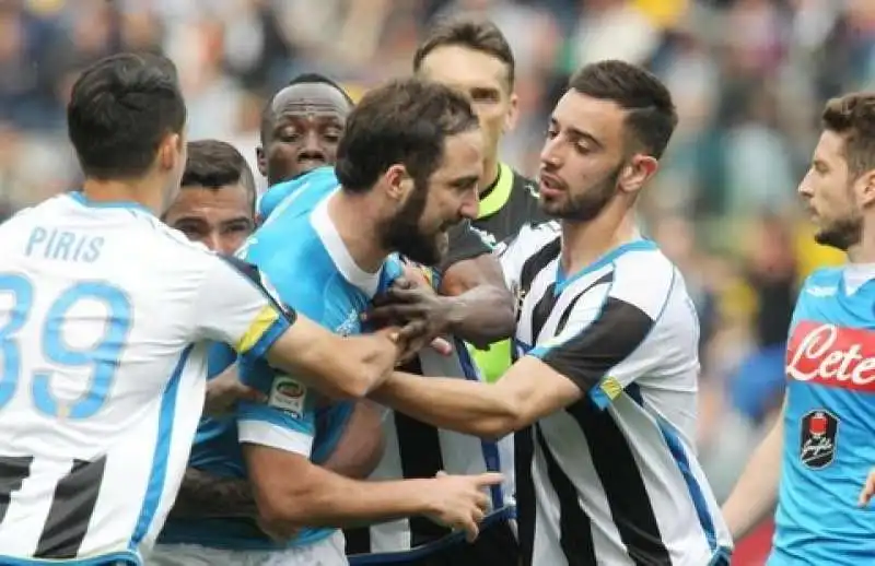 HIGUAIN IN UDINESE NAPOLI