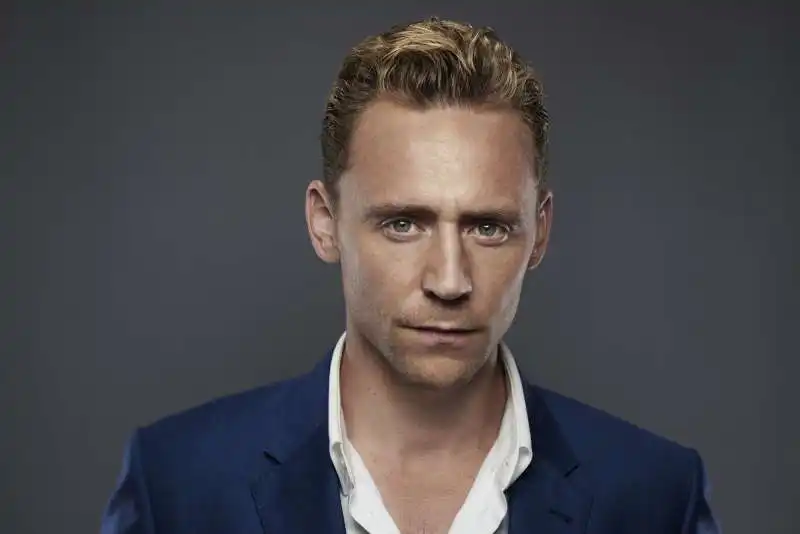 JONATHAN PINE THE NIGHT MANAGER