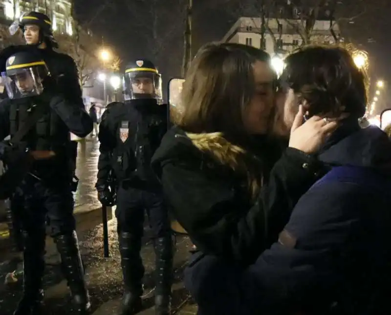 proteste parigi 5