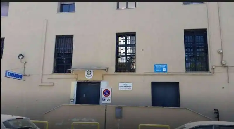 raffiche sui carabinieri 3