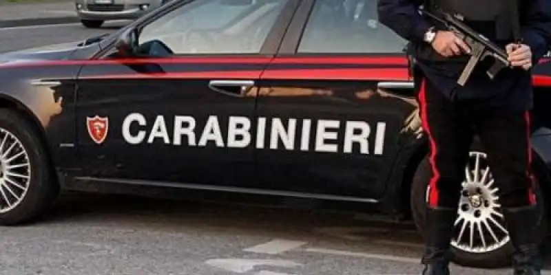 raffiche sui carabinieri 6