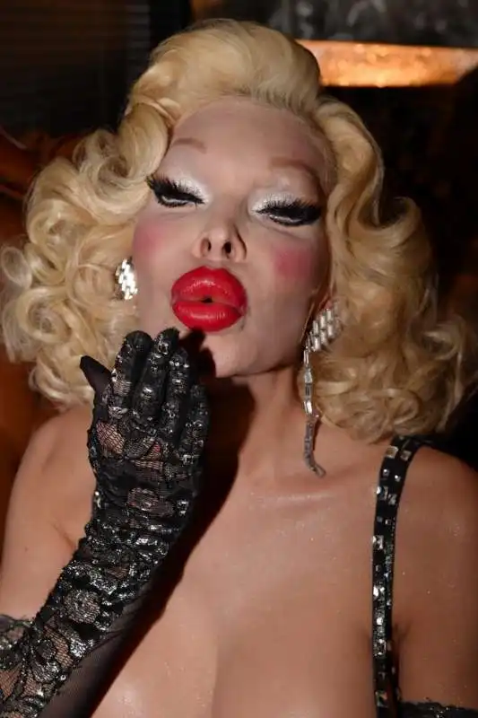 amanda lepore in tutto il suo splendore (5)