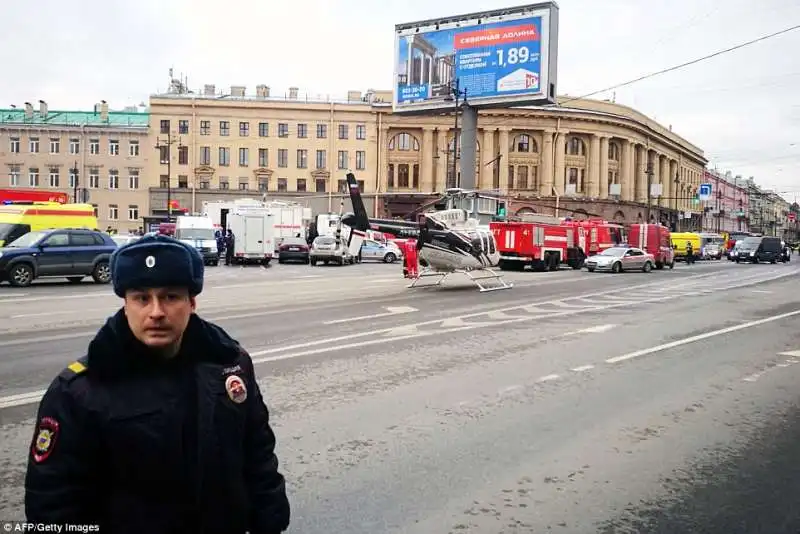 attentato   alla    metro  di   san   pietroburgo 