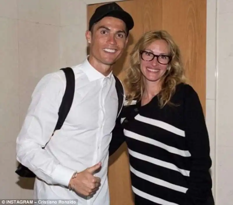 CRISTIANO RONALDO JULIA ROBERTS