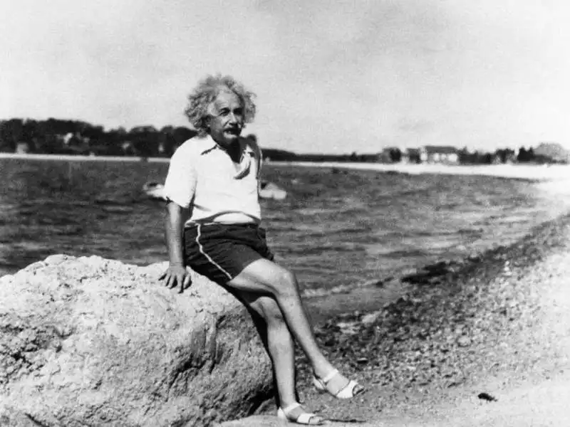 einstein al mare