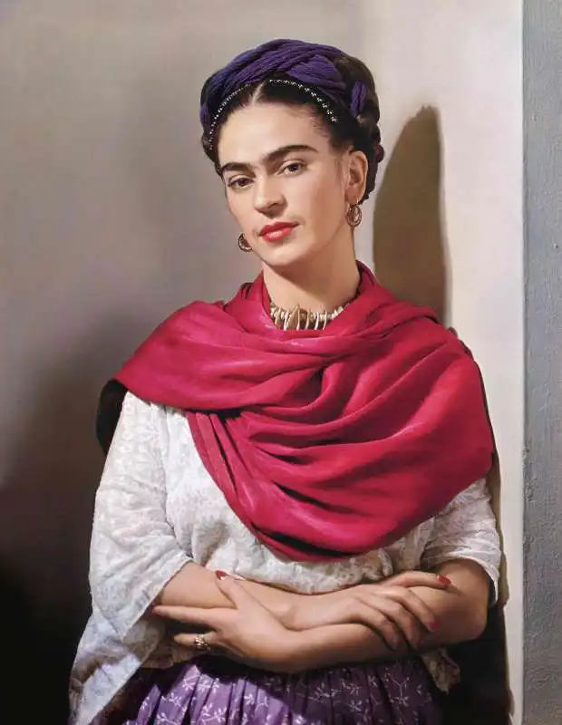 frida con foulard 1939