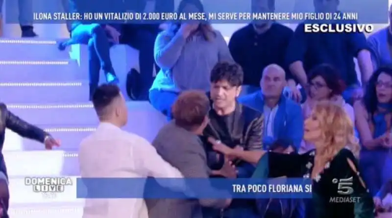 la rissa tra filippo facci e luca di carlo a domenica live  9