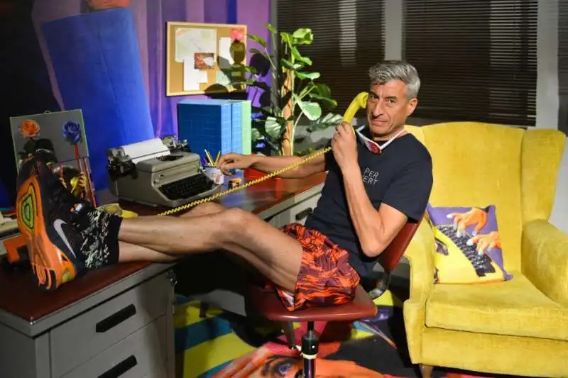 maurizio cattelan