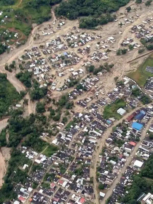 valanga di fango in colombia  5