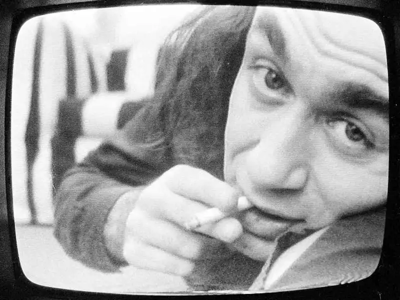 vito acconci theme song