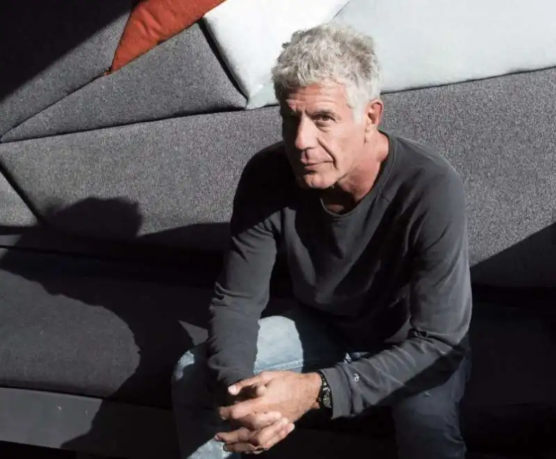 anthony bourdain  2