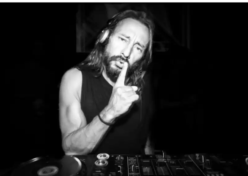 bob sinclar