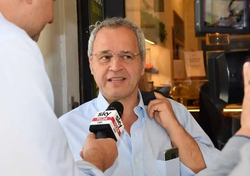 enrico mentana  intervistato