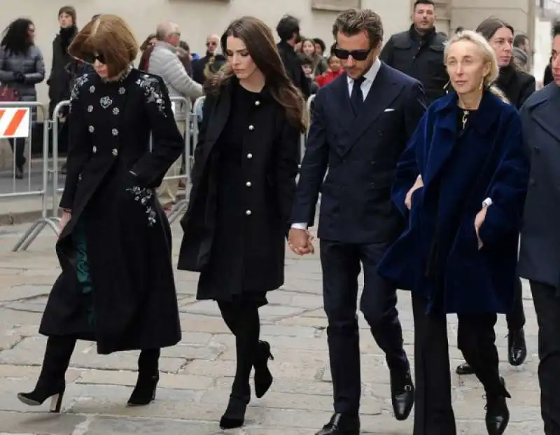 francesco carrozzini bee shaffer anna wintour carla sozzani al funerale di franca