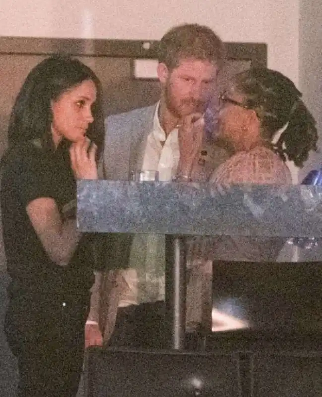 harry, meghan e la madre doria