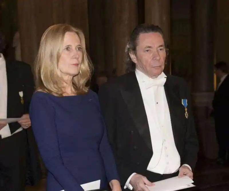 KATARINA FROSTENSON E JEAN CLAUDE ARNAULT 