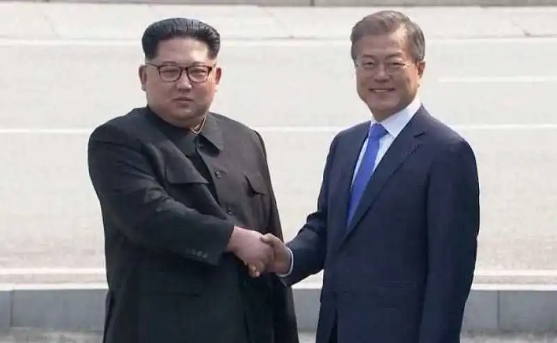 KIM JONG UN E MOON JAE IN