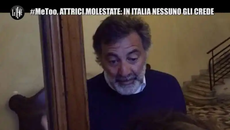 LE IENE - INTERVISTA A LUCA BARBARESCHI SU METOO MOLESTIE
