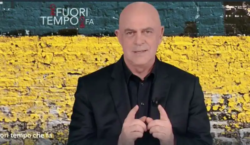 MAURIZIO CROZZA A CHE FUORI TEMPO CHE FA