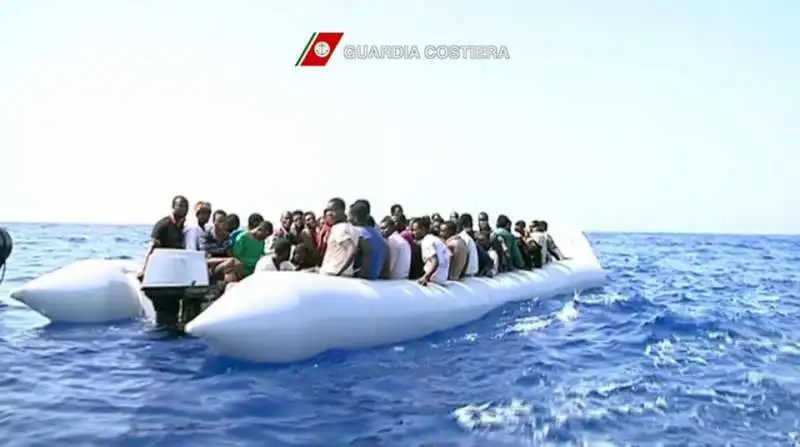 migranti lampedusa