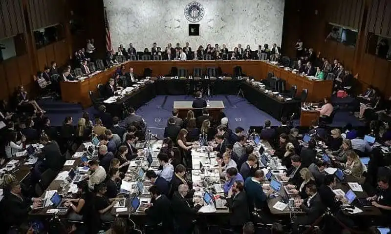 UDIENZA DI ZUCKERBERG AL SENATO      