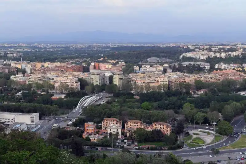 vista panoramica di roma nord  dallo zodiaco