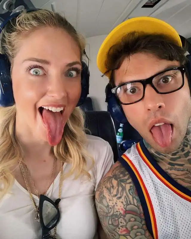 FEDEZ E LA LINGUA DELLA FERRAGNI