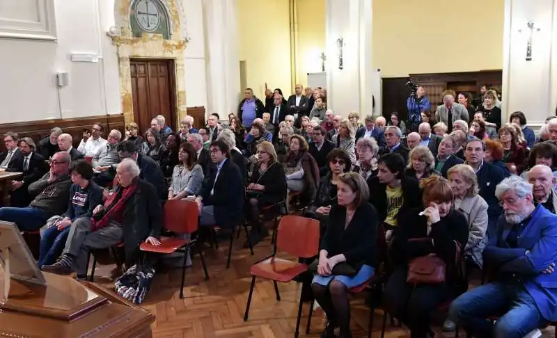 funerali laici di massimo bordin foto di bacco (1)