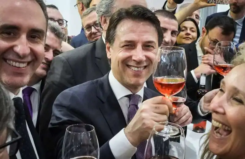 giuseppe conte a vinitaly 1