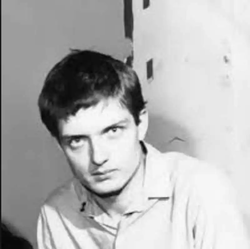 ian curtis 10