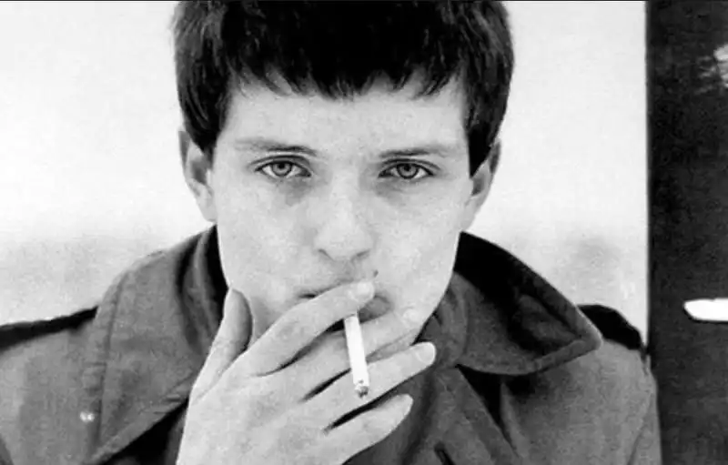 ian curtis 11