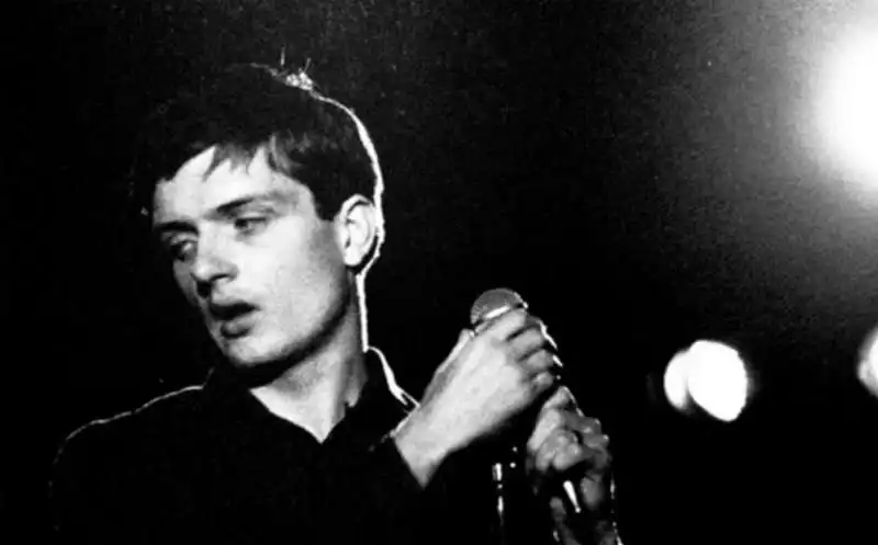 ian curtis 17