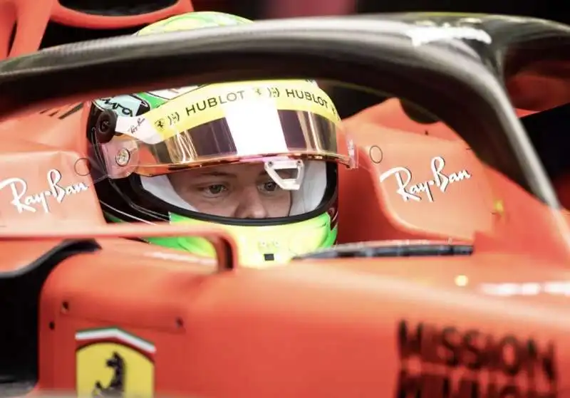 il debutto di mick schumacher in bahrein 6