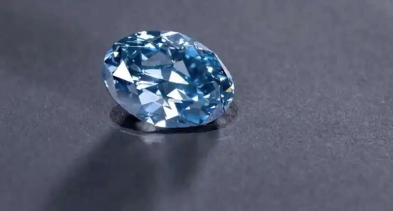 il diamante blu del botswana. 